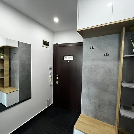 Apartman Blue & Gold Stylish