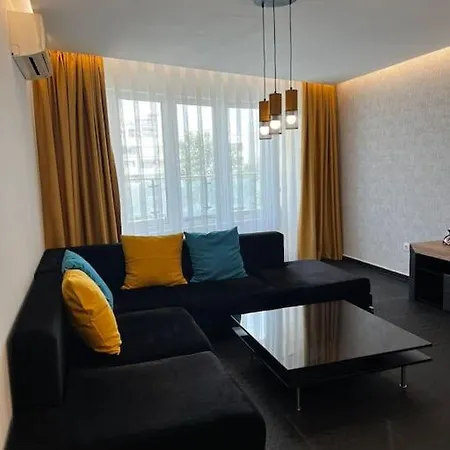 Апартамент Blue & Gold Stylish